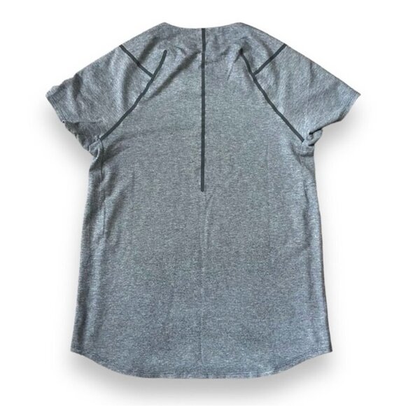 Refract Short Sleeve lululemon lab heathered black size 8/10 - Picture 4 of 7